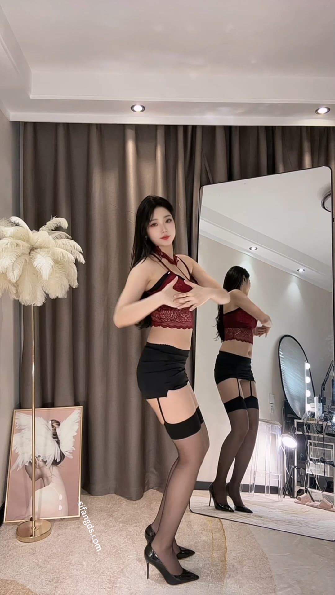 4